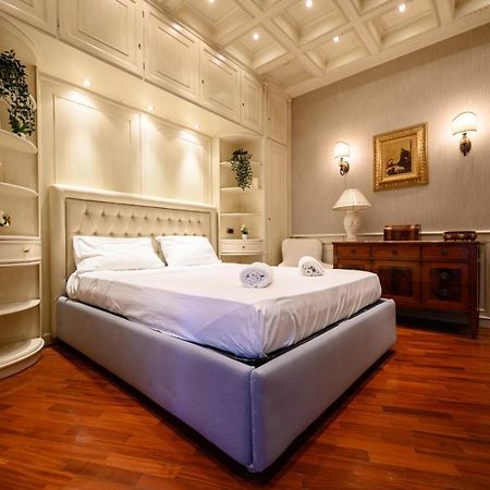 Апартаменти Toto E Peppino Family House Неаполь Екстер'єр фото